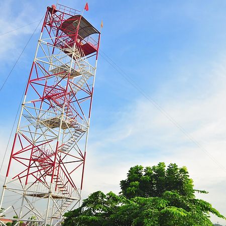 Club Manila East Taytay Apartman Kültér fotó